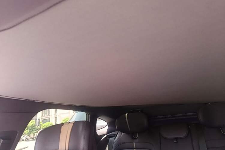 Used Avatr 06 2025 Ultra Pure Electric Edition Headliner