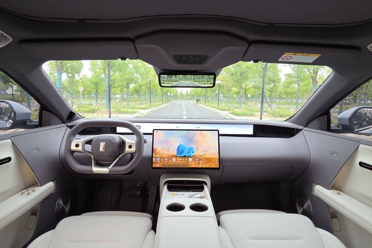 Used Avatr 06 2025 Pro Range-Extended Edition Headliner