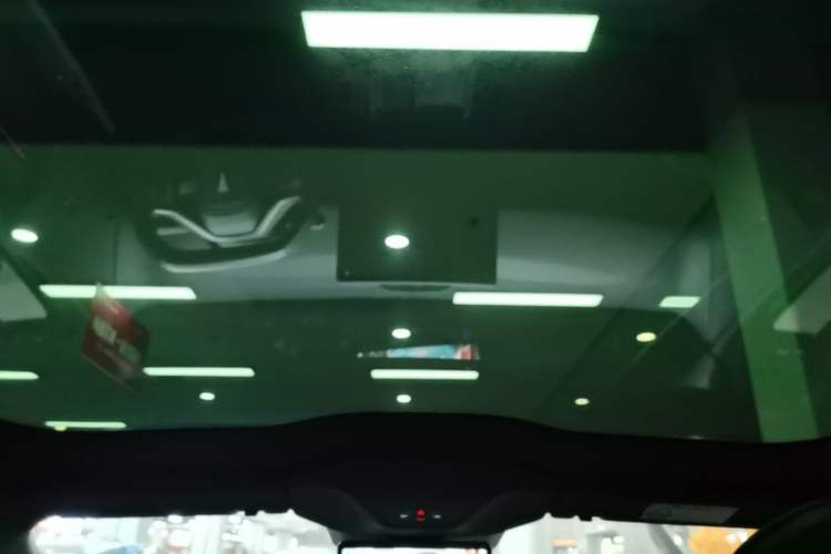 Used Avatr 06 2025 Ultra Pure Electric Edition Headliner