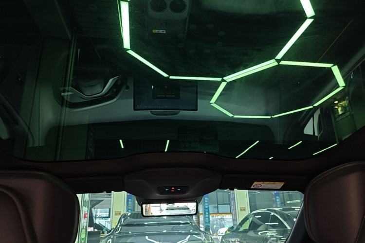 Used Avatr 06 2025 Ultra Pure Electric Edition Headliner