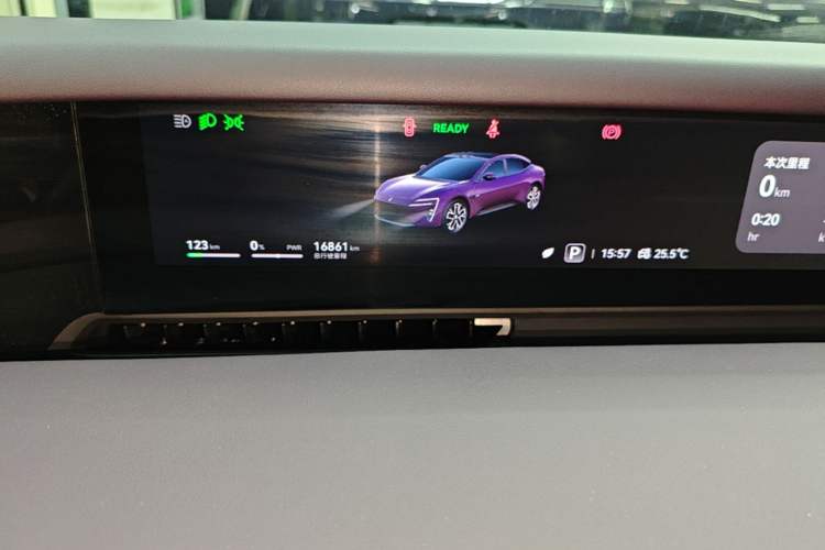 Used Avatr 06 2025 Ultra Pure Electric Edition Instrument Cluster