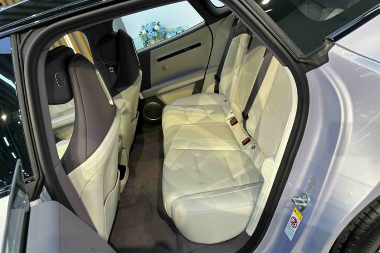 Used Avatr 06 2025 Pro Range-Extended Edition Interior 1