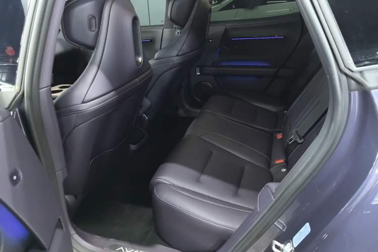Used Avatr 06 2025 Ultra Pure Electric Edition Interior 1
