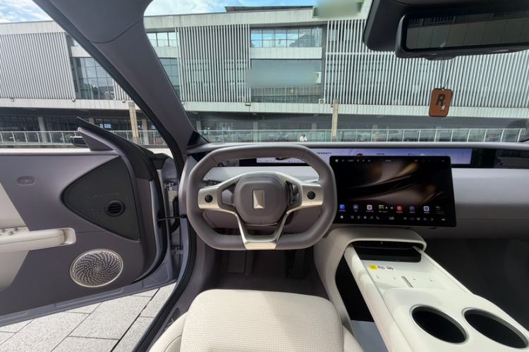 Used Avatr 06 2025 Max Extended-Range Edition Interior 1