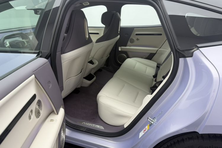 Used Avatr 06 2025 Pro Range-Extended Edition Interior 4