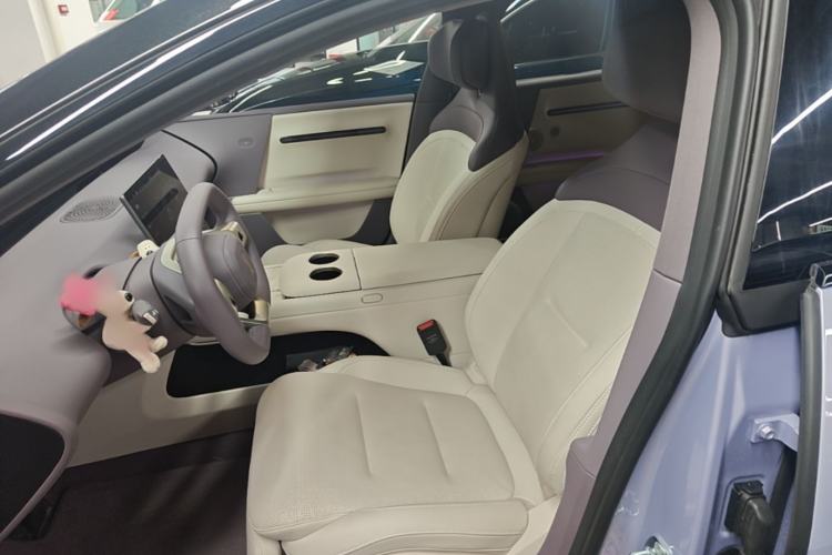 Used Avatr 06 2025 Pro Range-Extended Edition Interior 5
