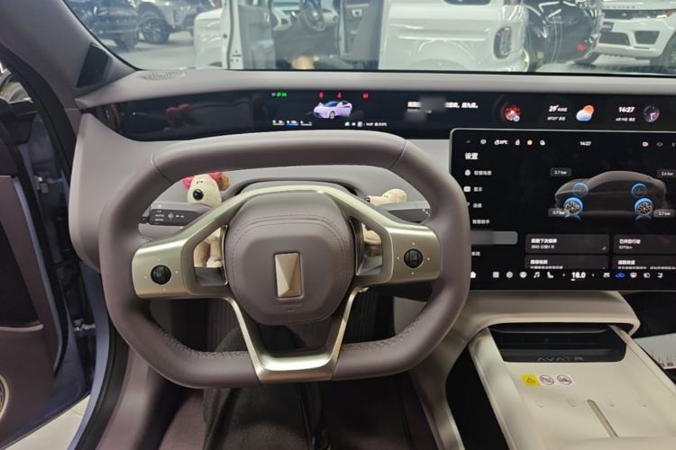 Used Avatr 06 2025 Pro Range-Extended Edition Interior 7