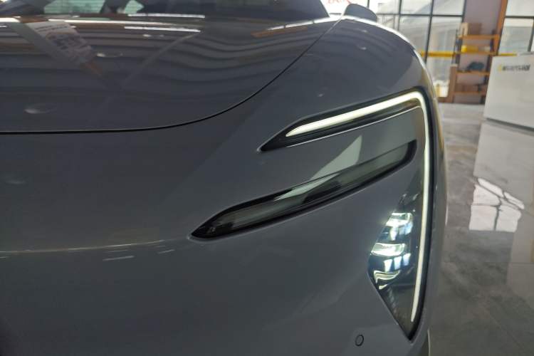 Used Avatr 06 2025 Pro Range-Extended Edition Left Front Headlight
