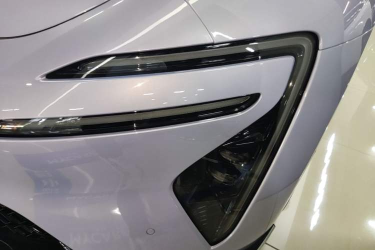 Used Avatr 06 2025 Pro Range-Extended Edition Left Front Headlight