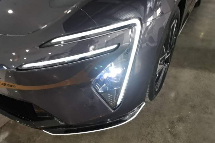 Used Avatr 06 2025 Ultra Pure Electric Edition Left Front Headlight