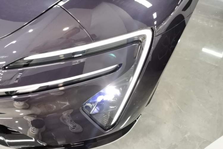 Used Avatr 06 2025 Ultra Pure Electric Edition Left Front Headlight