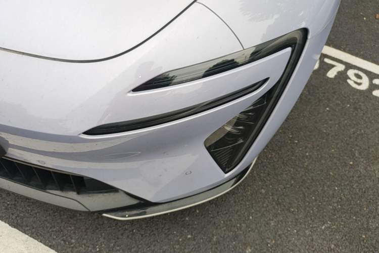 Used Avatr 06 2025 Ultra Pure Electric Edition Left Front Headlight