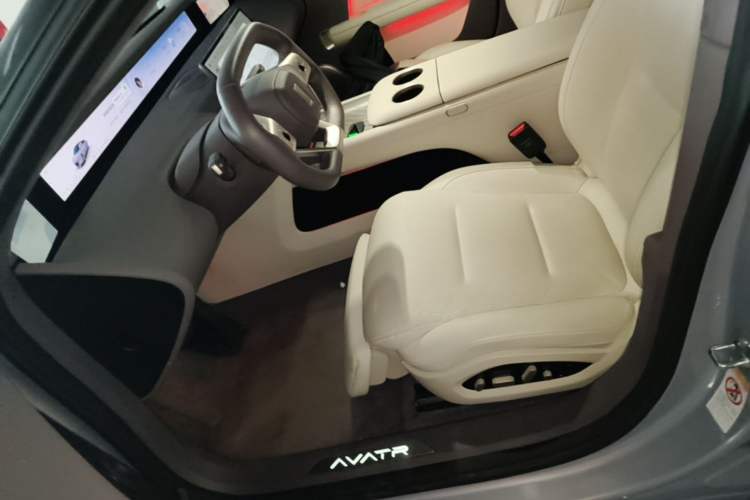 Used Avatr 06  Left Front Seat