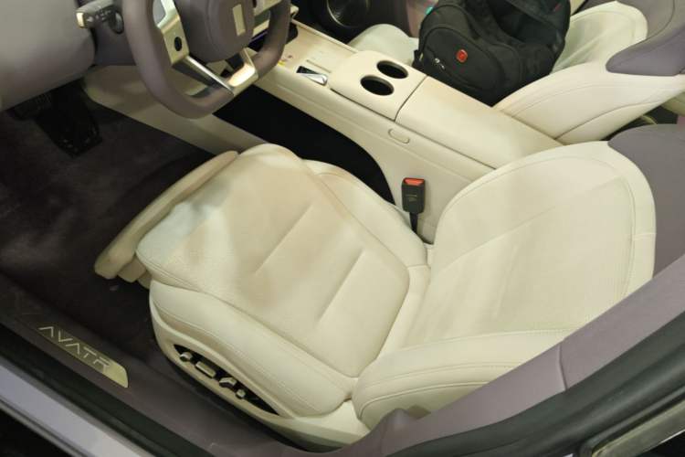 Used Avatr 06 2025 Pro Range-Extended Edition Left Front Seat