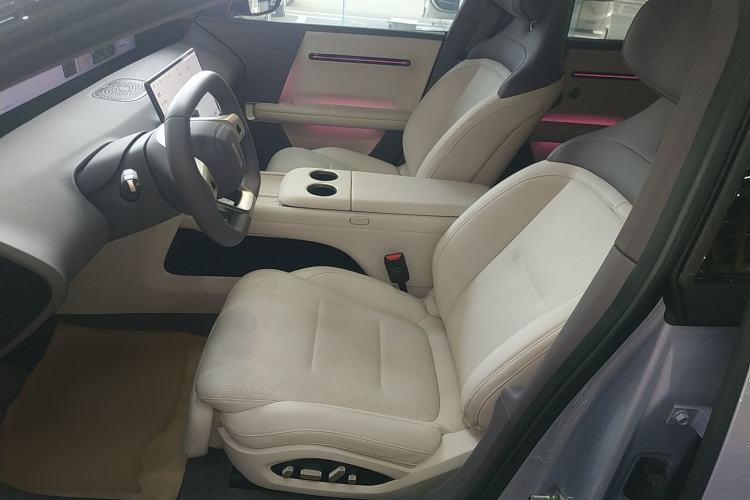 Used Avatr 06 2025 Pro Range-Extended Edition Left Front Seat