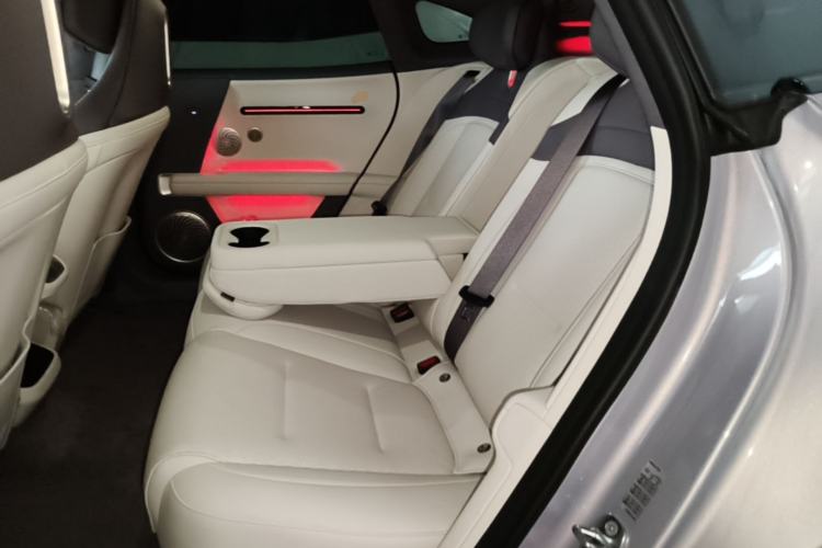 Used Avatr 06  Left Rear Seat