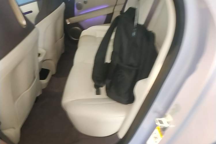 Used Avatr 06 2025 Pro Range-Extended Edition Left Rear Seat