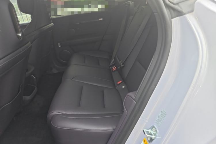 Used Avatr 06 2025 Ultra Pure Electric Edition Left Rear Seat