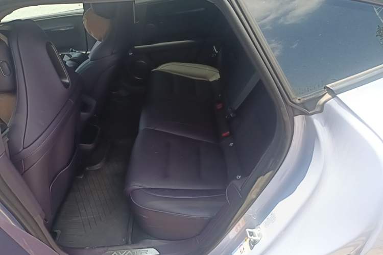 Used Avatr 06 2025 Ultra Pure Electric Edition Left Rear Seat