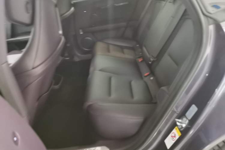 Used Avatr 06 2025 Ultra Pure Electric Edition Left Rear Seat