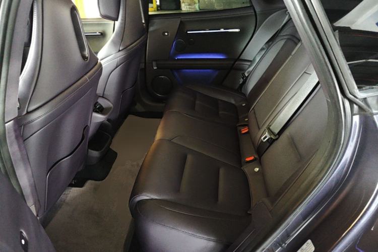 Used Avatr 06 2025 Ultra Pure Electric Edition Left Rear Seat