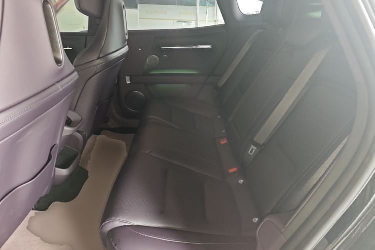 Used Avatr 06 2025 Max Extended-Range Edition Left Rear Seat