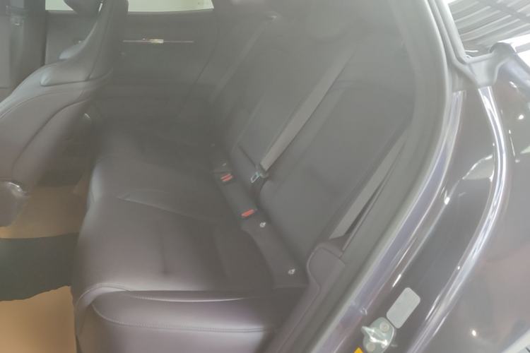 Used Avatr 06 2025 Ultra Pure Electric Edition Left Rear Seat