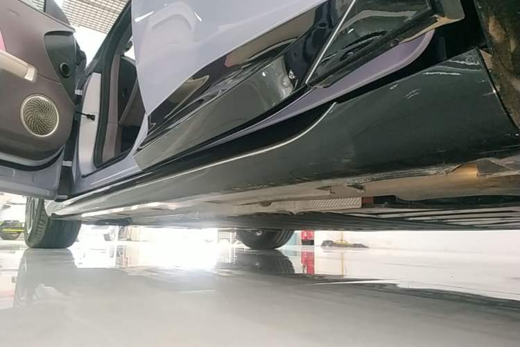 Used Avatr 06 2025 Pro Range-Extended Edition Left Side Sill