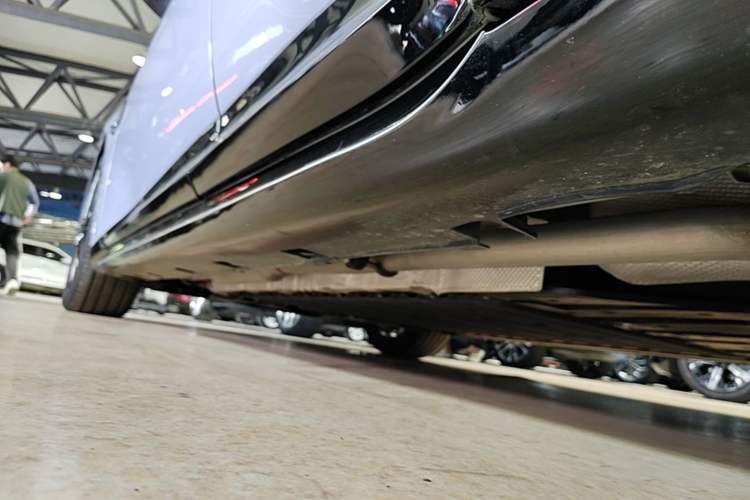 Used Avatr 06 2025 Pro Range-Extended Edition Left Side Sill