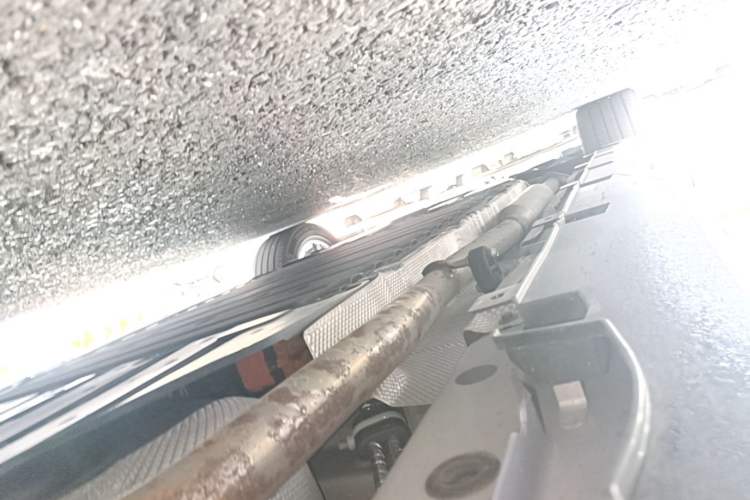 Used Avatr 06 2025 Max Extended-Range Edition Left Side Sill
