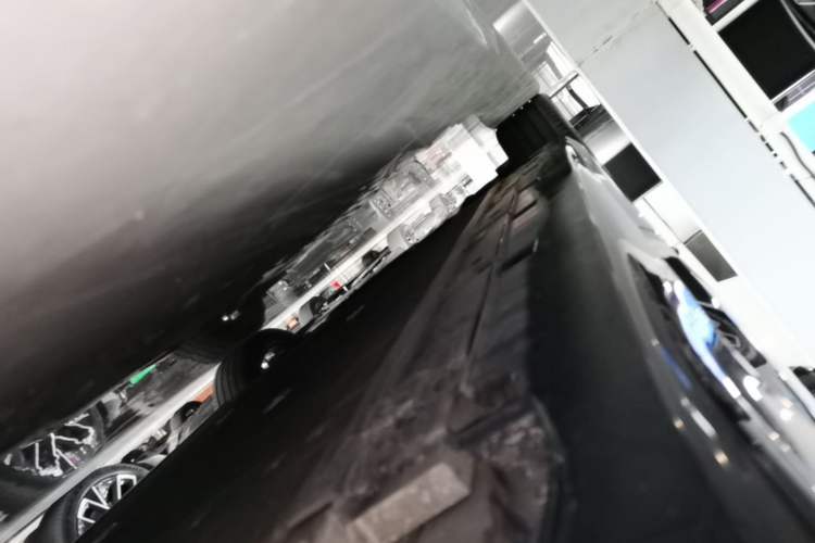 Used Avatr 06 2025 Ultra Pure Electric Edition Left Side Sill