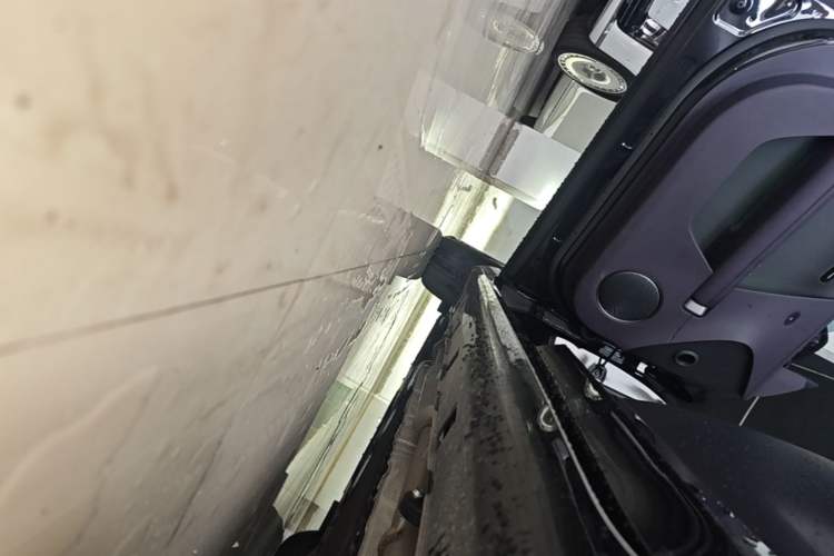 Used Avatr 06 2025 Max Extended-Range Edition Left Side Sill