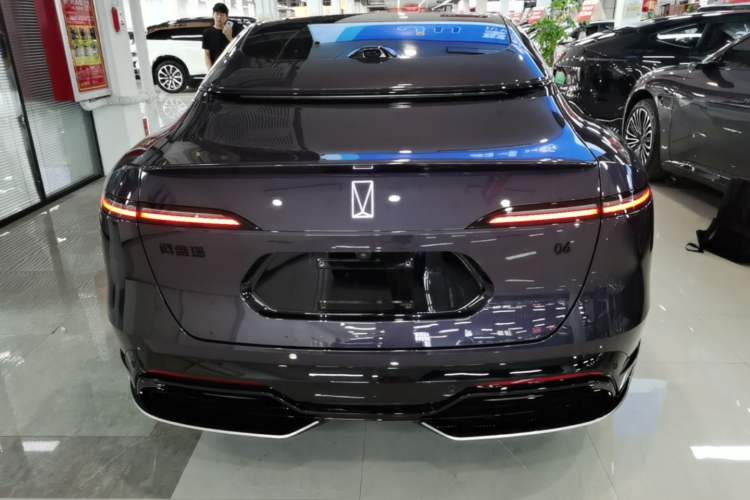Used Avatr 06 2025 Ultra Pure Electric Edition Rear