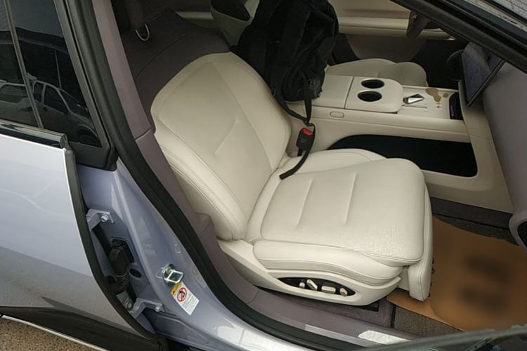 Used Avatr 06 2025 Pro Range-Extended Edition Right Front Seat