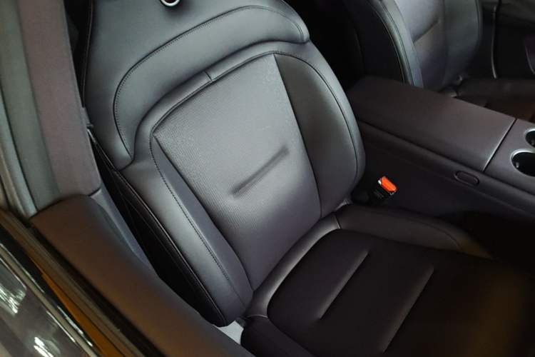Used Avatr 06 2025 Ultra Pure Electric Edition Right Front Seat