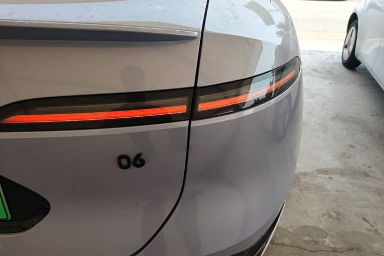 Used Avatr 06 2025 Pro Range-Extended Edition Right Rear Taillight