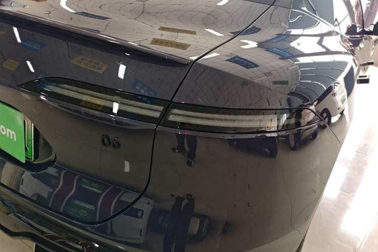 Used Avatr 06 2025 Ultra Pure Electric Edition Right Rear Taillight