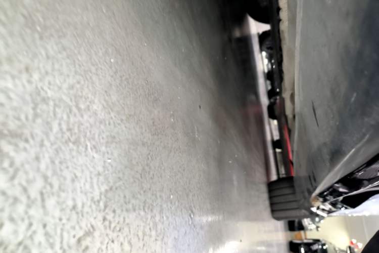 Used Avatr 06 2025 Pro Range-Extended Edition Right Side Sill