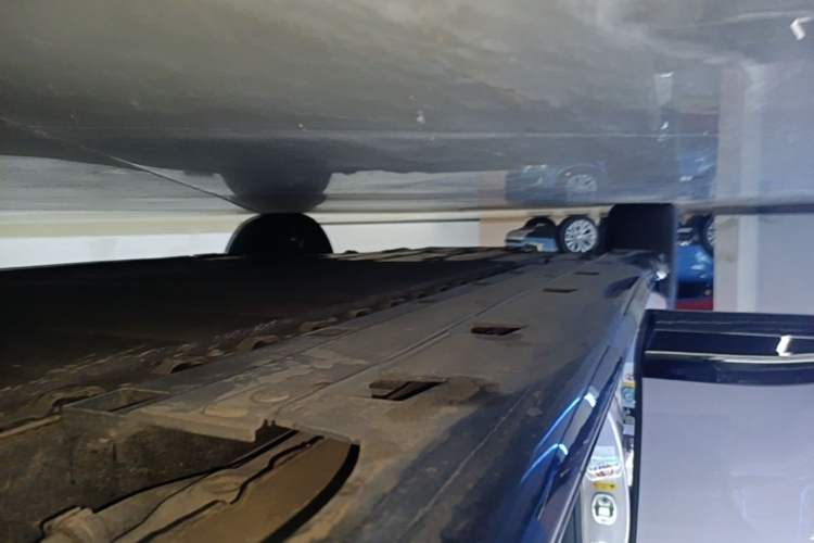 Used Avatr 06  Right Side Sill
