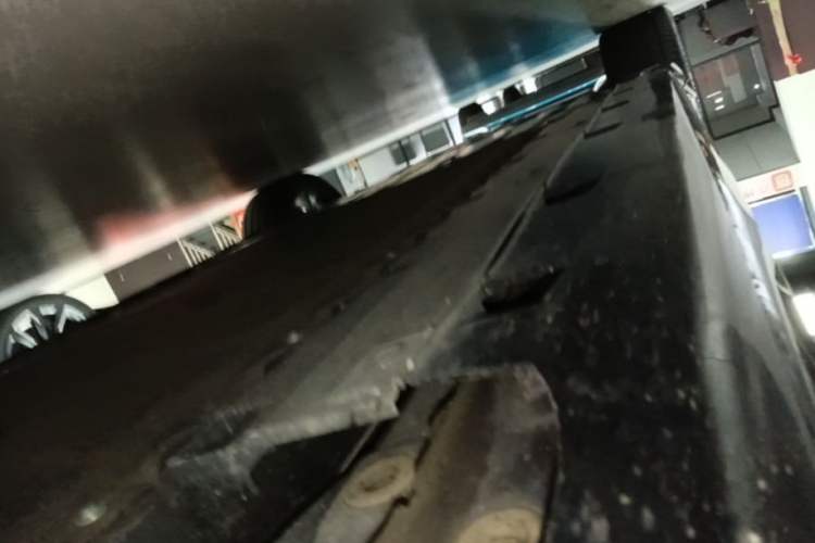Used Avatr 06 2025 Pro Range-Extended Edition Right Side Sill