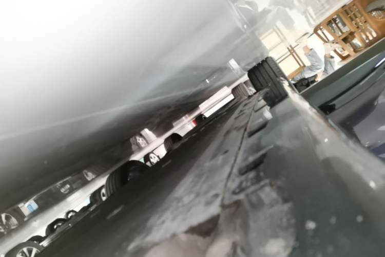 Used Avatr 06 2025 Ultra Pure Electric Edition Right Side Sill