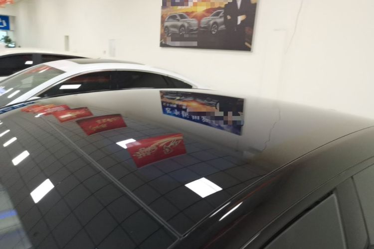 Used Avatr 06 2025 Pro Range-Extended Edition Roof