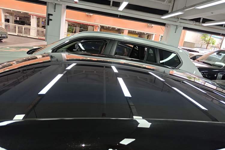 Used Avatr 06 2025 Pro Range-Extended Edition Roof