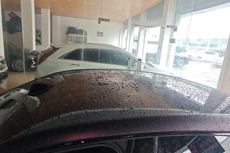 Used Avatr 06 2025 Max Extended-Range Edition Roof