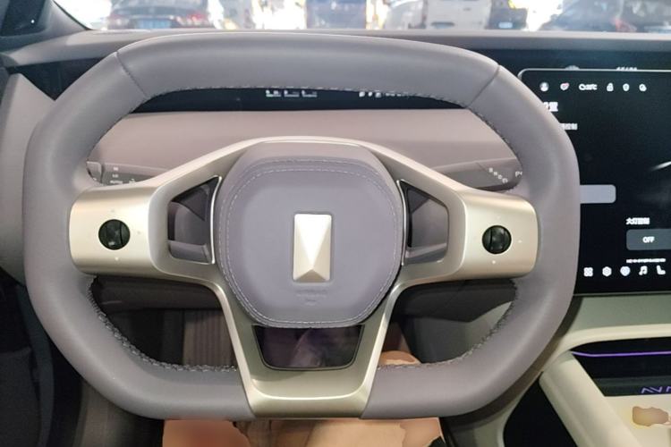 Used Avatr 06 2025 Pro Range-Extended Edition Steering Wheel