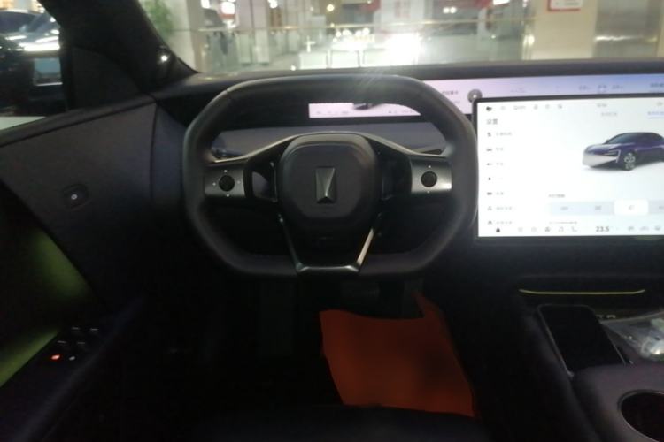 Used Avatr 06 2025 Ultra Pure Electric Edition Steering Wheel