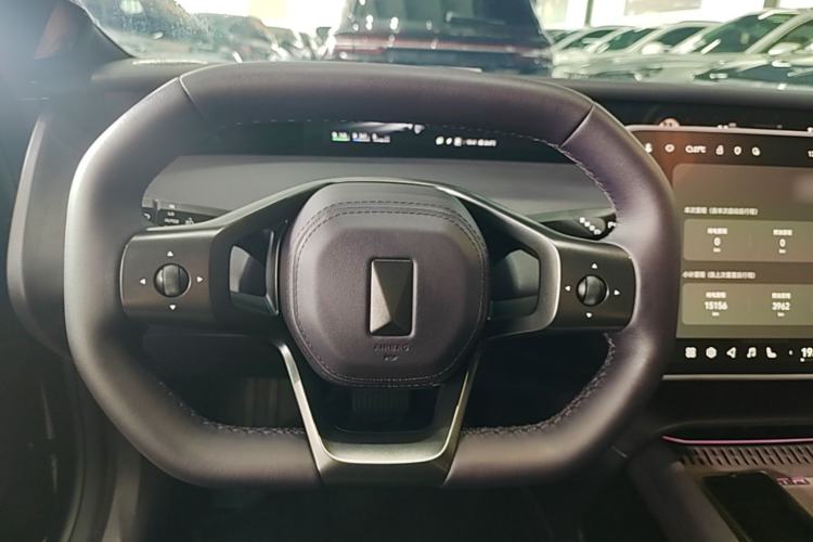 Used Avatr 06 2025 Pro Range-Extended Edition Steering Wheel