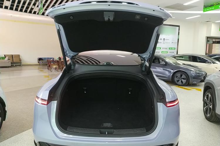 Used Avatr 06 2025 Max Extended-Range Edition Trunk