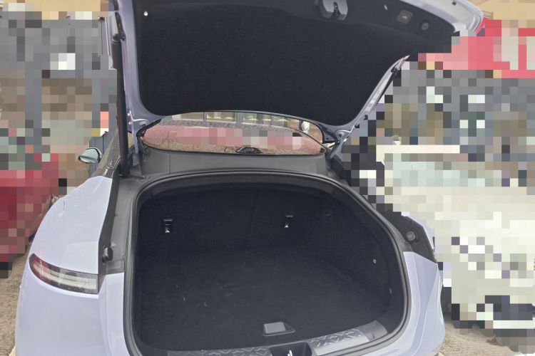 Used Avatr 06 2025 Pro Range-Extended Edition Trunk