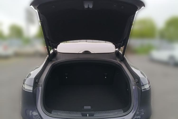 Used Avatr 06 2025 Max All-Electric Version Trunk